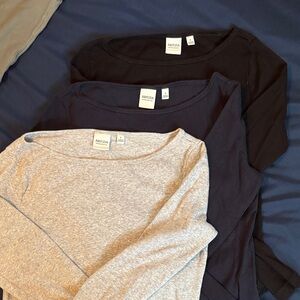 Bundle of 3 Aritzia Boatneck Homestretch Longsleeve Tops, Black Navy Gray